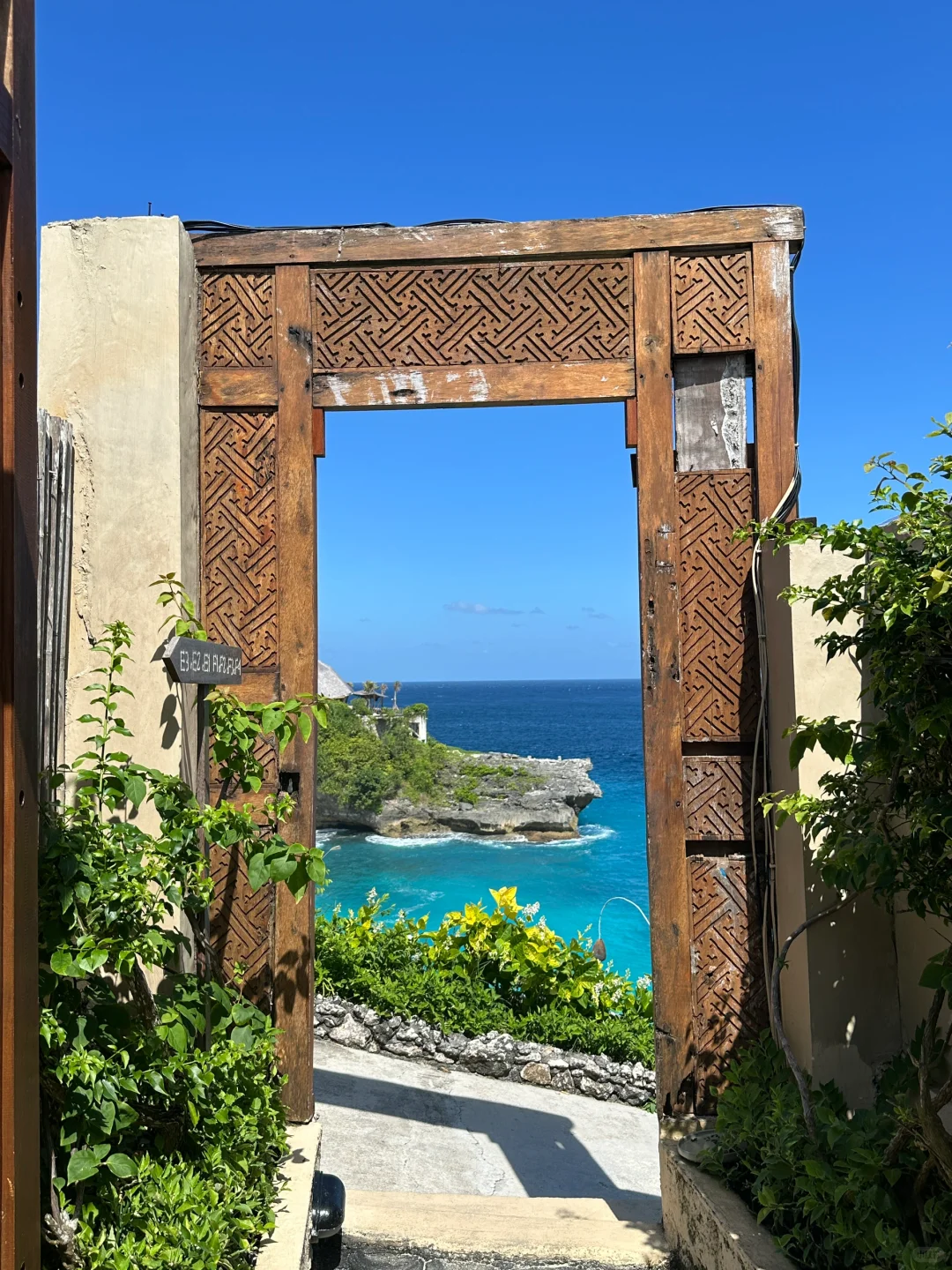 🏝️海岛躺平指南 | 我的人生宝藏悬崖酒店