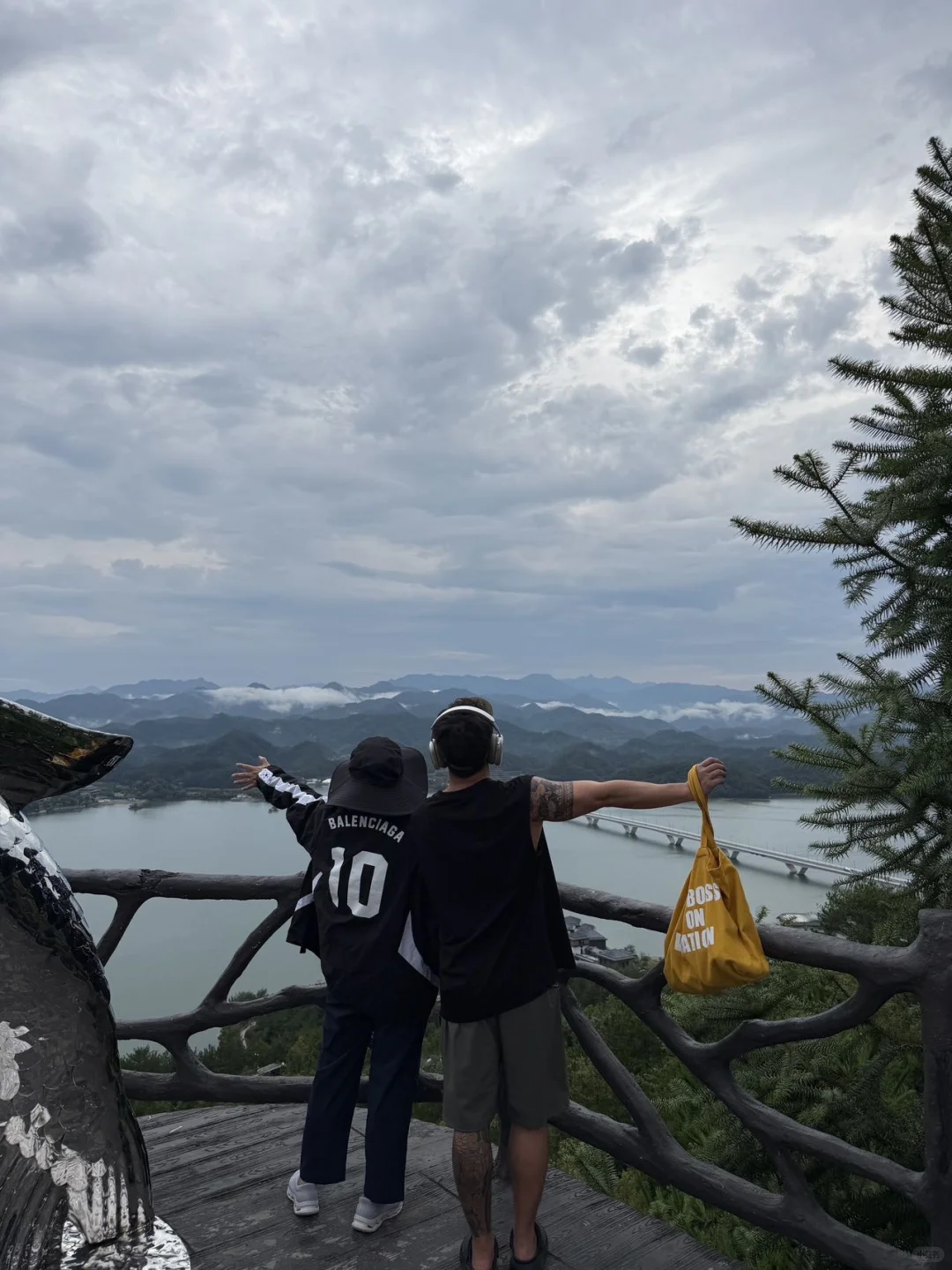 真的不在瑞士🇨🇭!在杭州千岛湖!!!!!