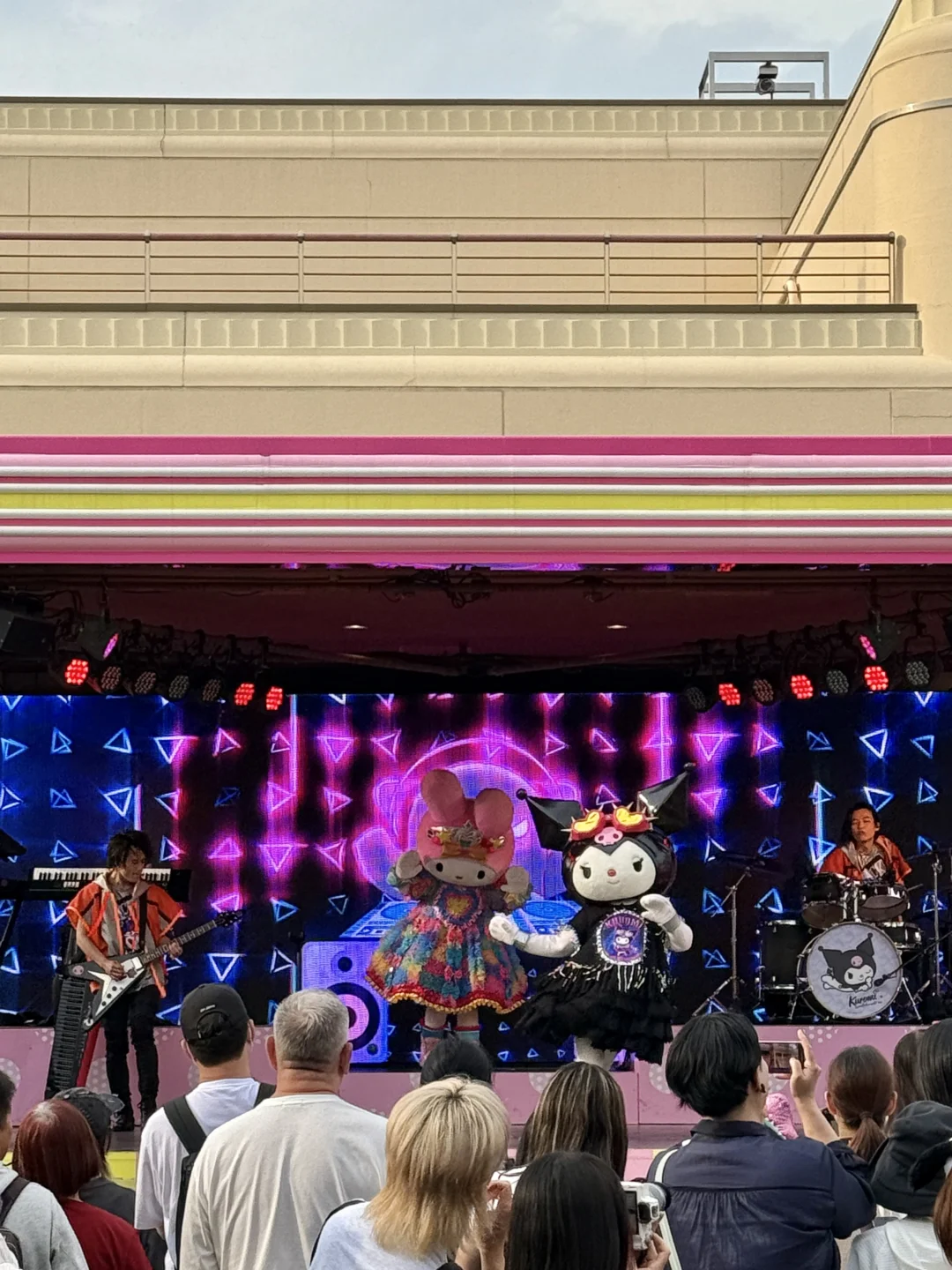 ♡大阪𝙐𝙣𝙞𝙫𝙚𝙧𝙨𝙖𝙡 𝙩𝙤𝙪𝙧🍄*⊹!!