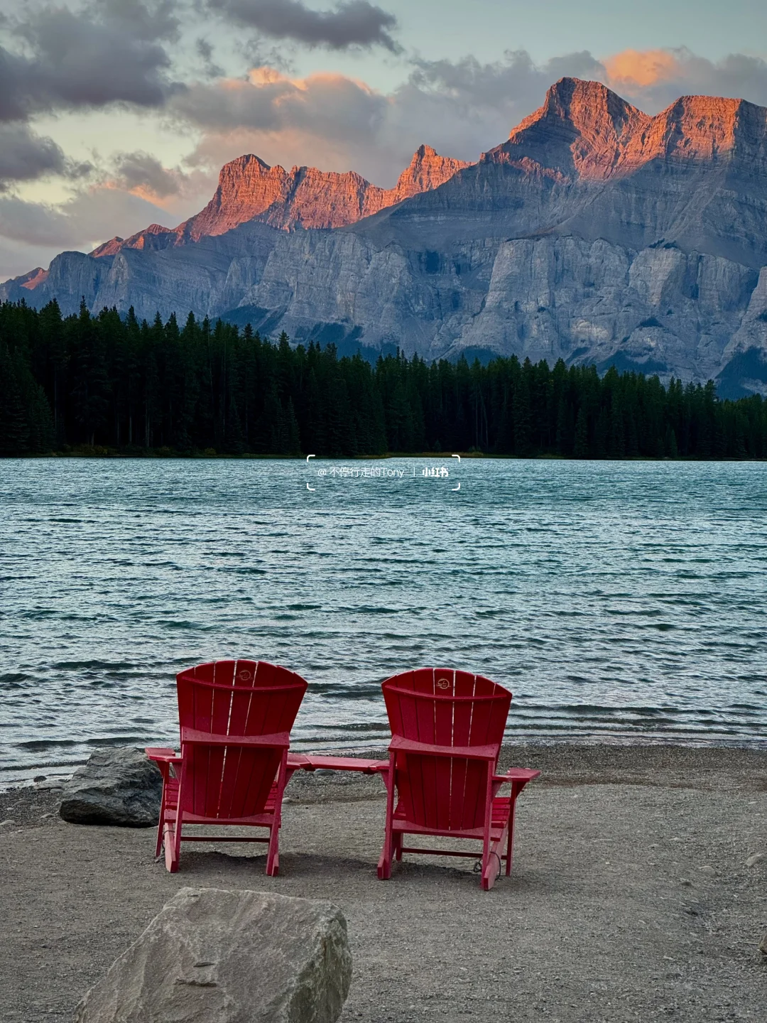 人生建议：去趟秋天的加拿大公路旅游一次🍁
