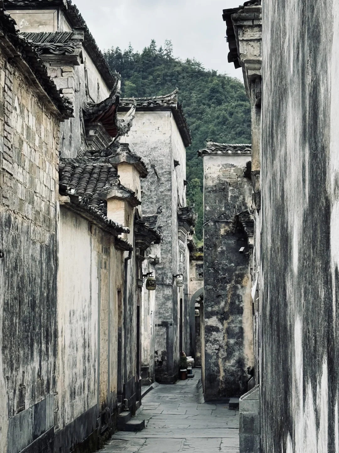 不愧是李白、陶渊明严选的徽州古村落❗️