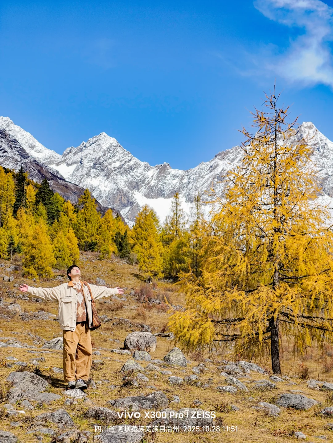 10.28实拍!秋天四姑娘山有种不在国内的美~
