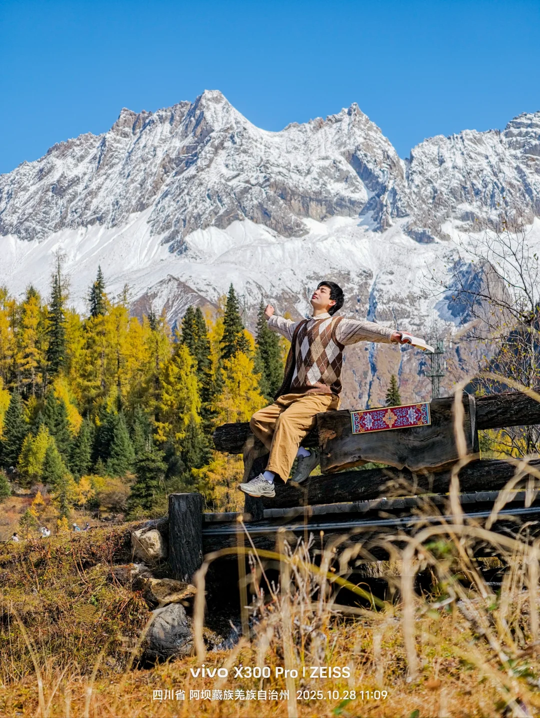 10.28实拍!秋天四姑娘山有种不在国内的美~