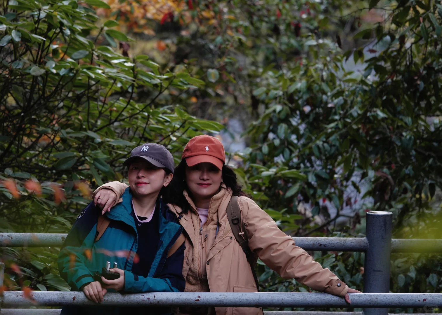 巴中的红叶真的太好拍了！