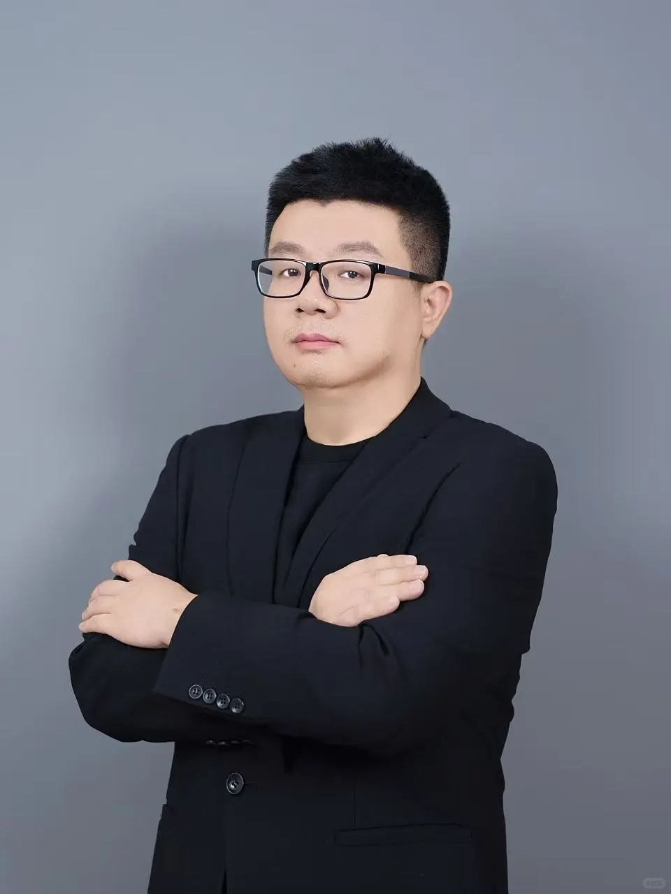 深耕三亚旅游十余年，订酒店我更懂行