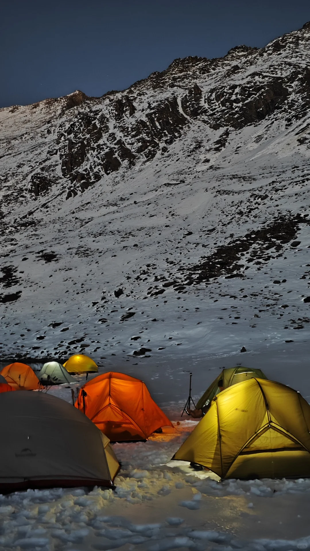 八角棚，四姑娘山绝佳倒影、日照金山观景点