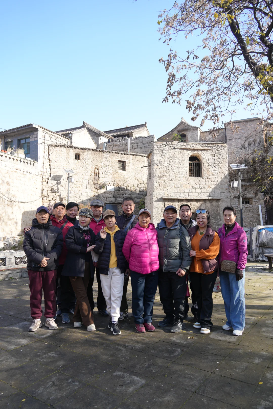 太行天路赏秋，和伙计们的金色合影