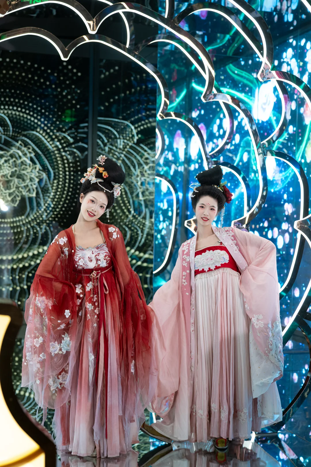 洛阳新晋汉服打卡地！牡丹阁也太出片了！