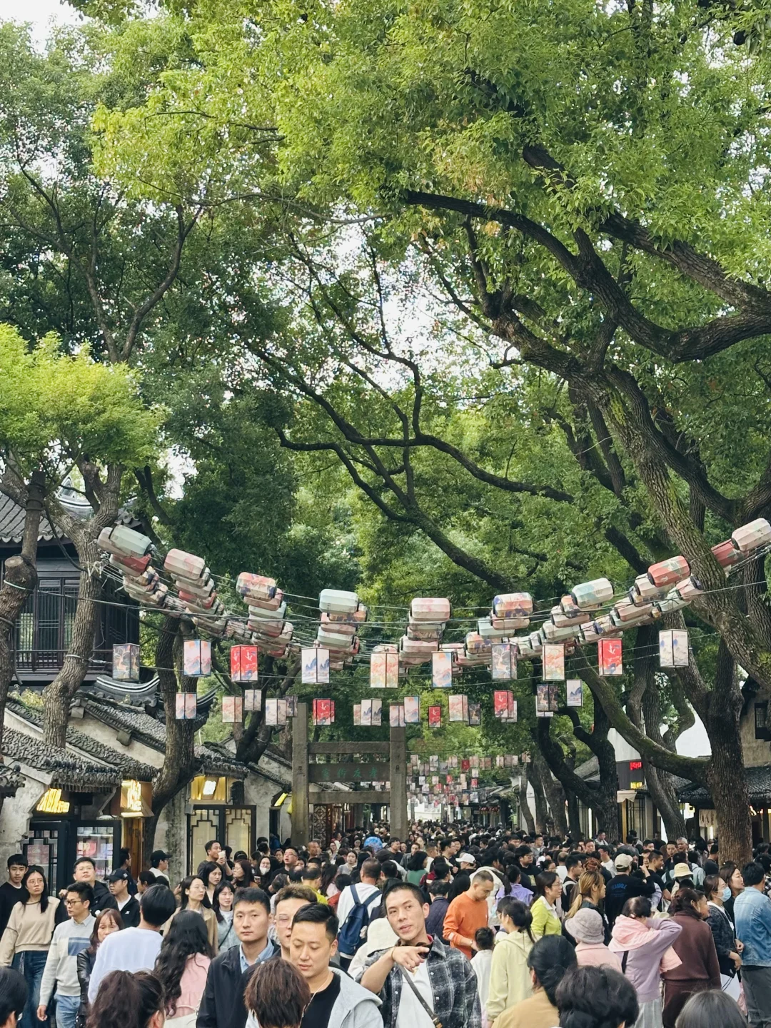 无锡惠山古镇:国内景区商业化的佼佼者