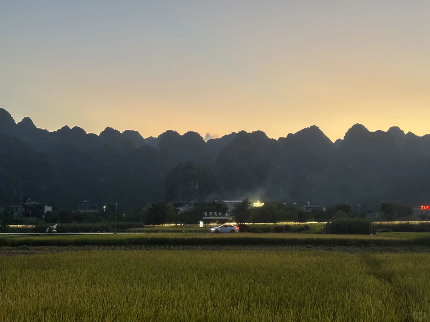 去不了旅行的日子里写写攻略——兴义篇