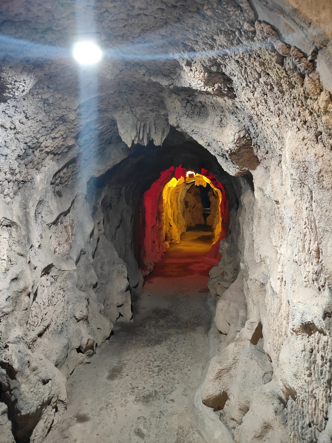 凭百戏入皖星耀合肥戏票,免费游紫微洞景区