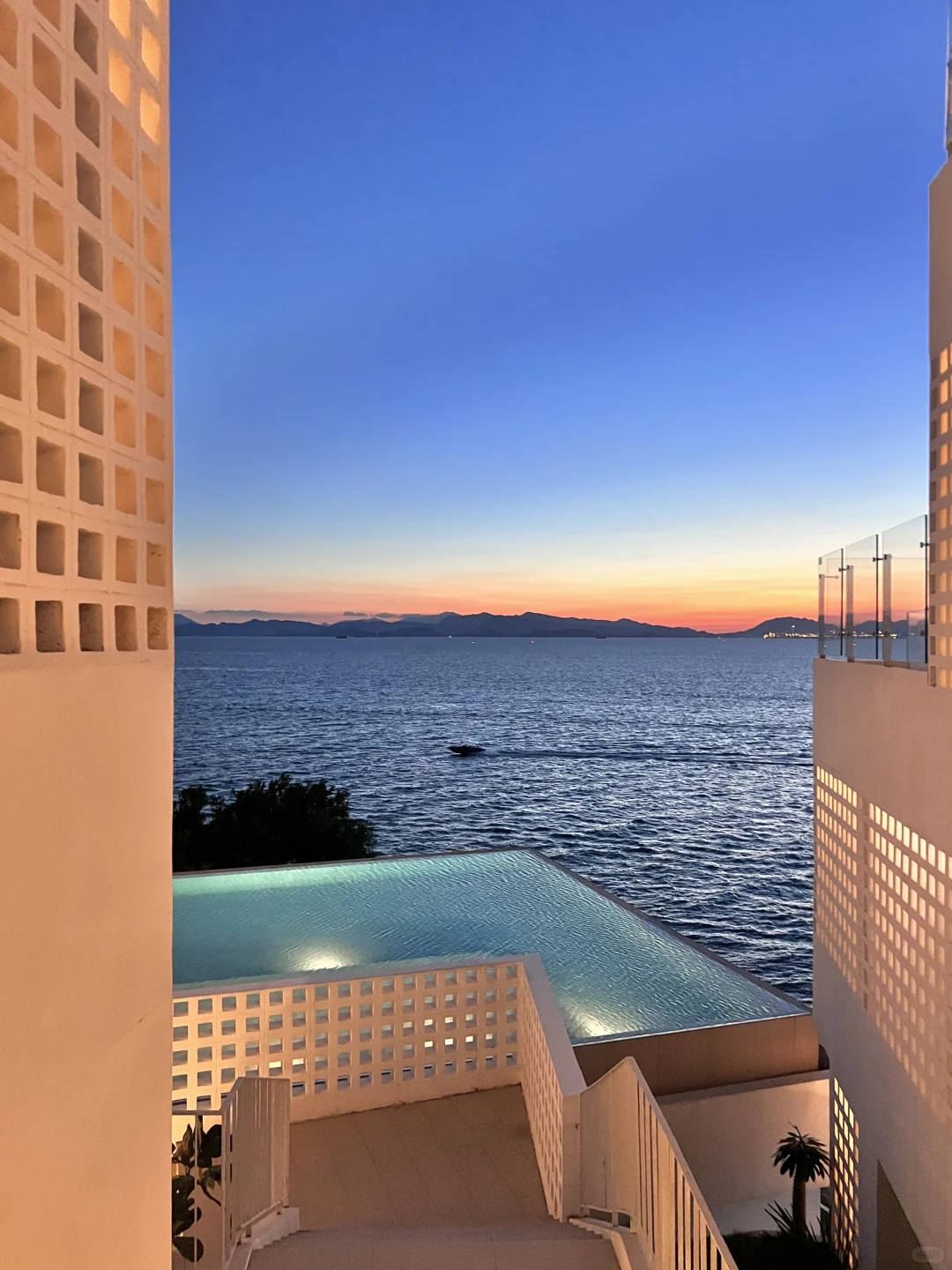 不在国外！在深圳！！270度悬崖日落海景（live）