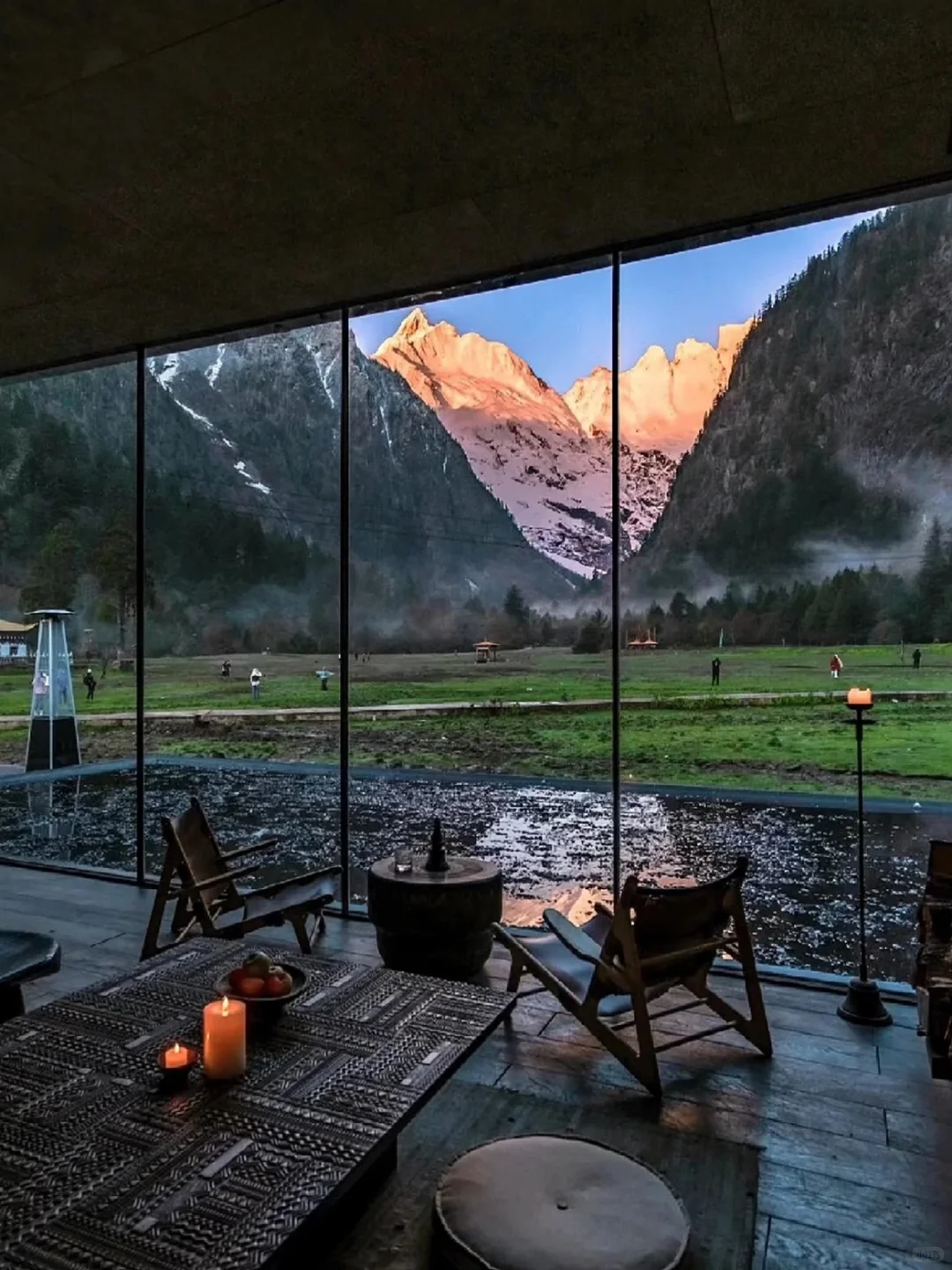 9-11月淡季梅里住雪山酒店，后劲比失恋还大