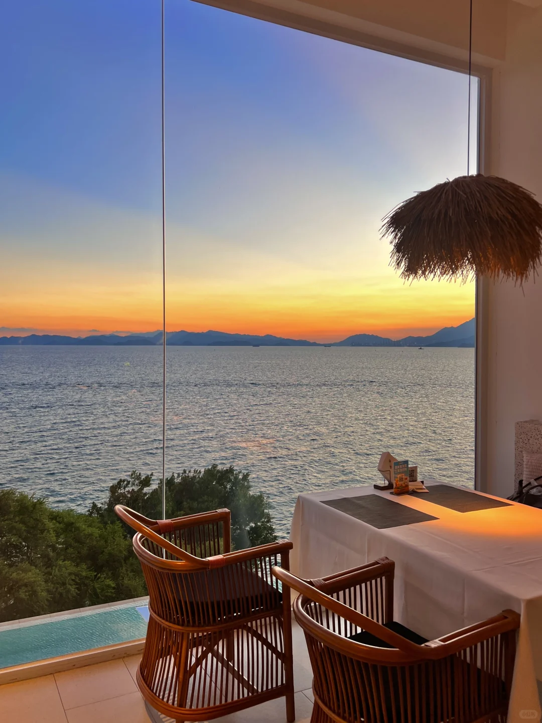 不在国外！在深圳！！270度悬崖日落海景（live）