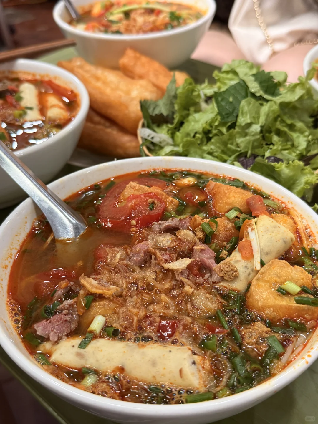 2000块穷游越南！4天3夜爽吃，速度抄作业！🤩