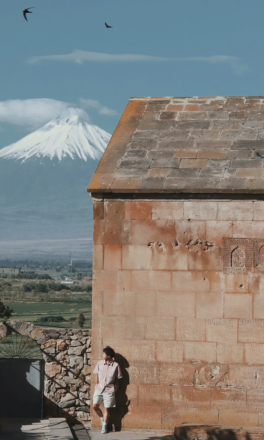 比新疆人少，比欧洲便宜，3k畅玩这两个免签国