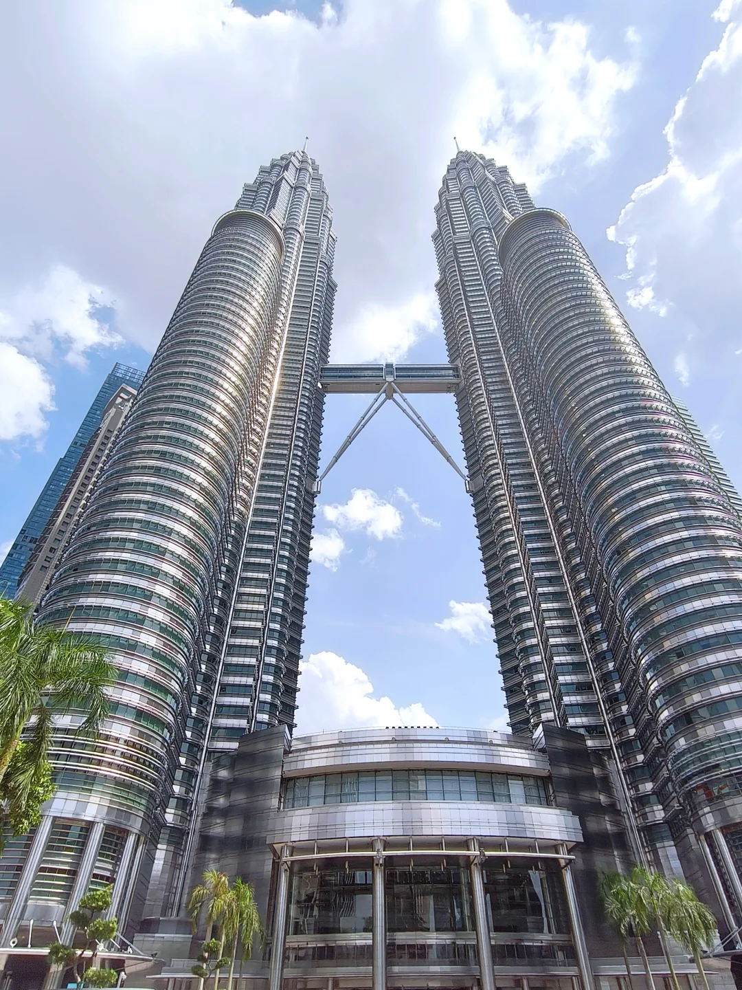 吉隆坡景點必須打卡的國油雙峰塔