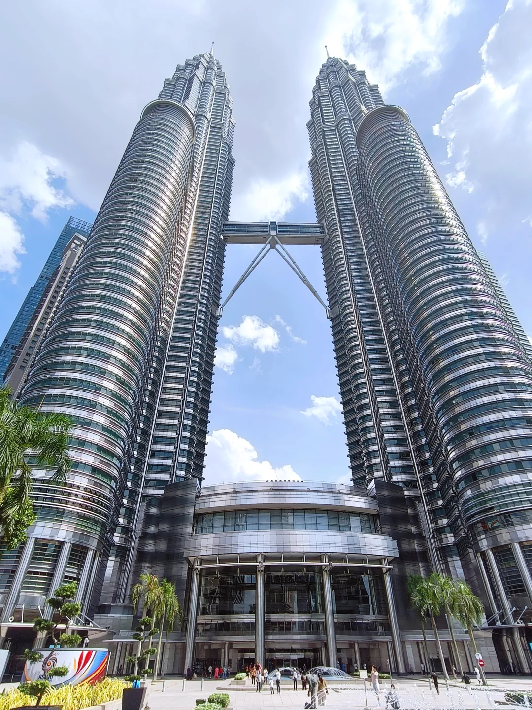 吉隆坡景點必須打卡的國油雙峰塔