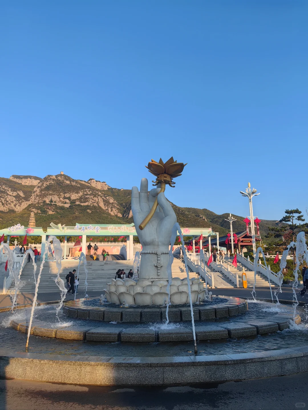 刚从响堂山回来,能劝一个是一个…