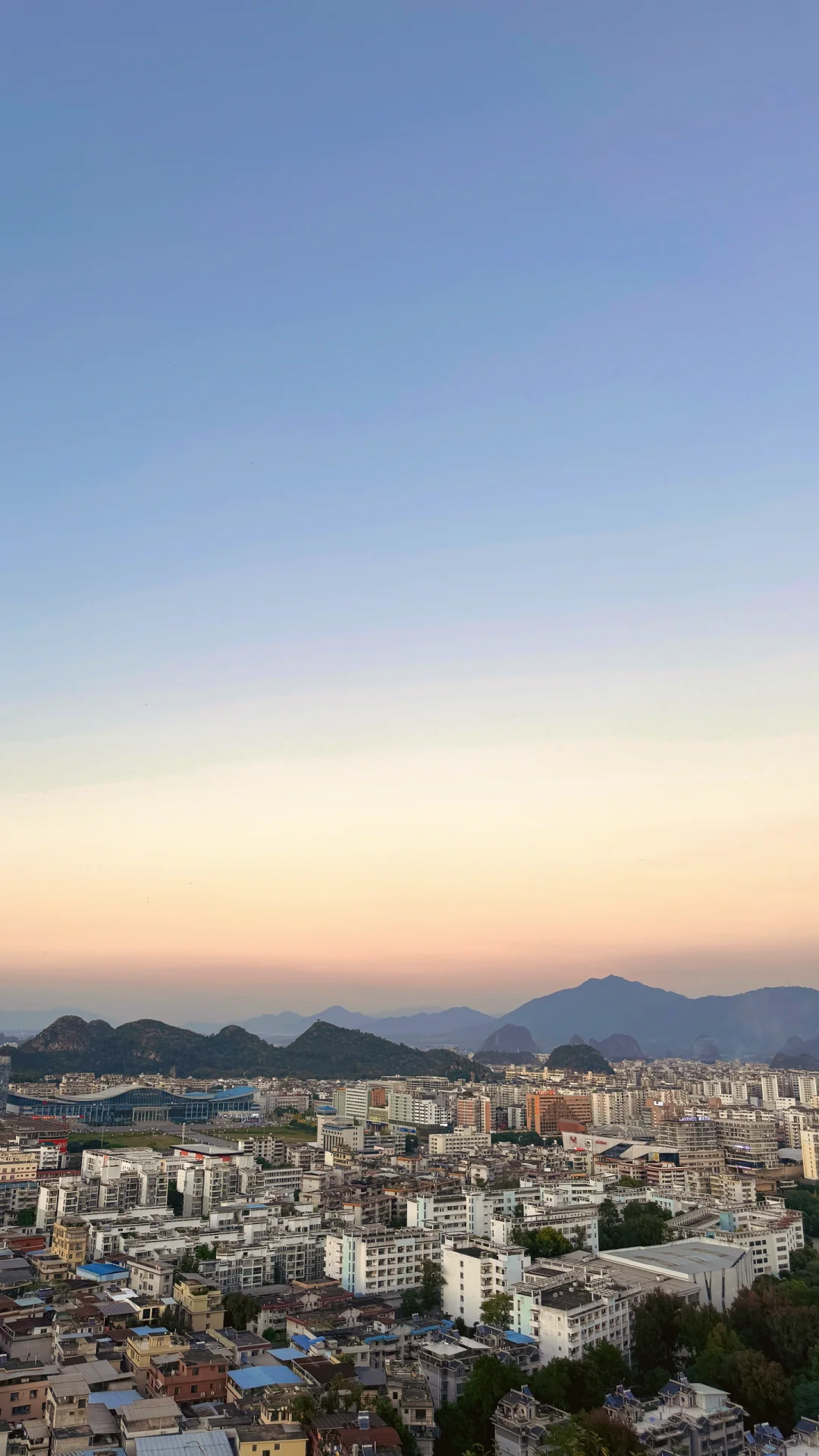 桂林遛娃宝地!穿山公园地质探险+绝美日落🌄