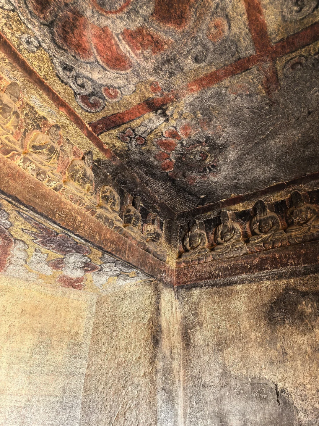 响堂山石窟，文物被盗撅的痛心