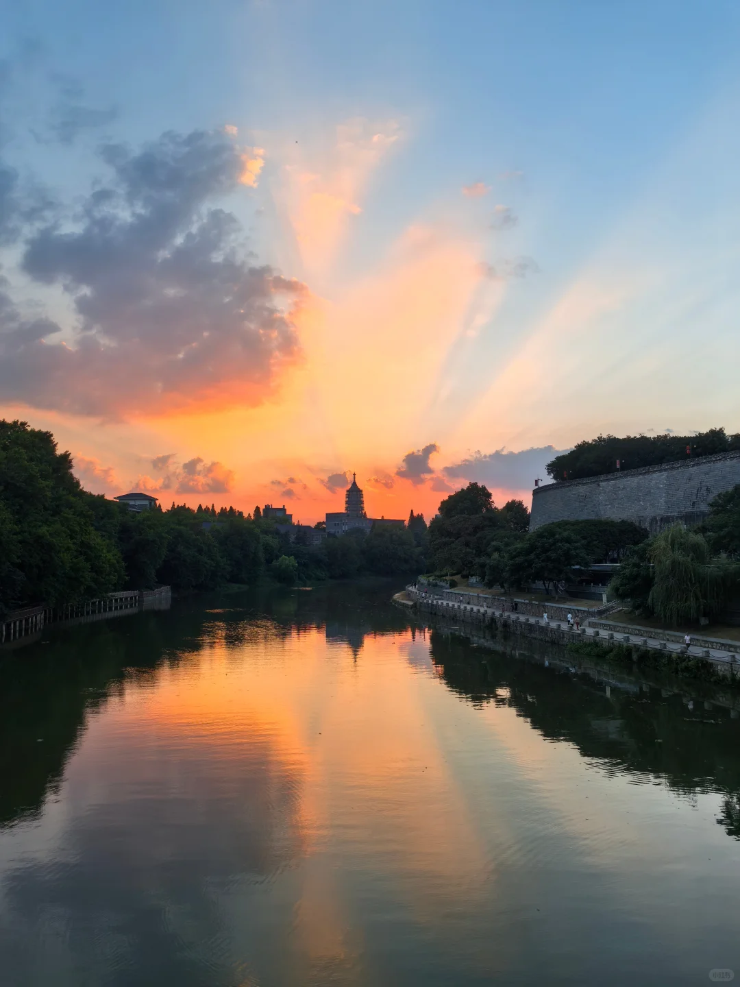 免费机票酒店国内游‼️晒美图就有机会‼️