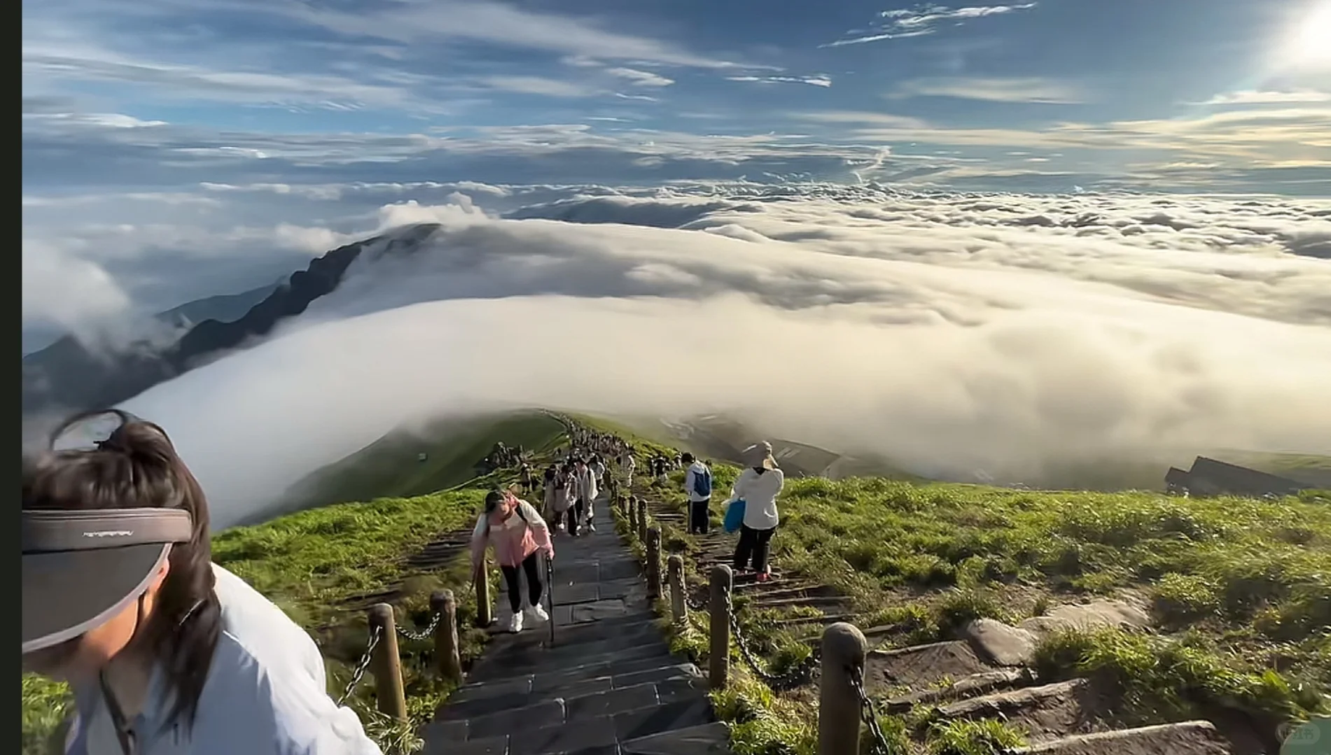 大学生特种兵武功山