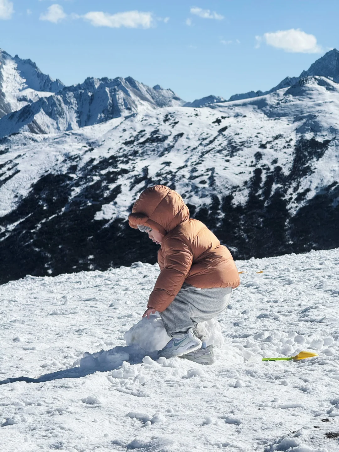 逃离成都雾霾阴天 周末带娃去松潘玩雪自由
