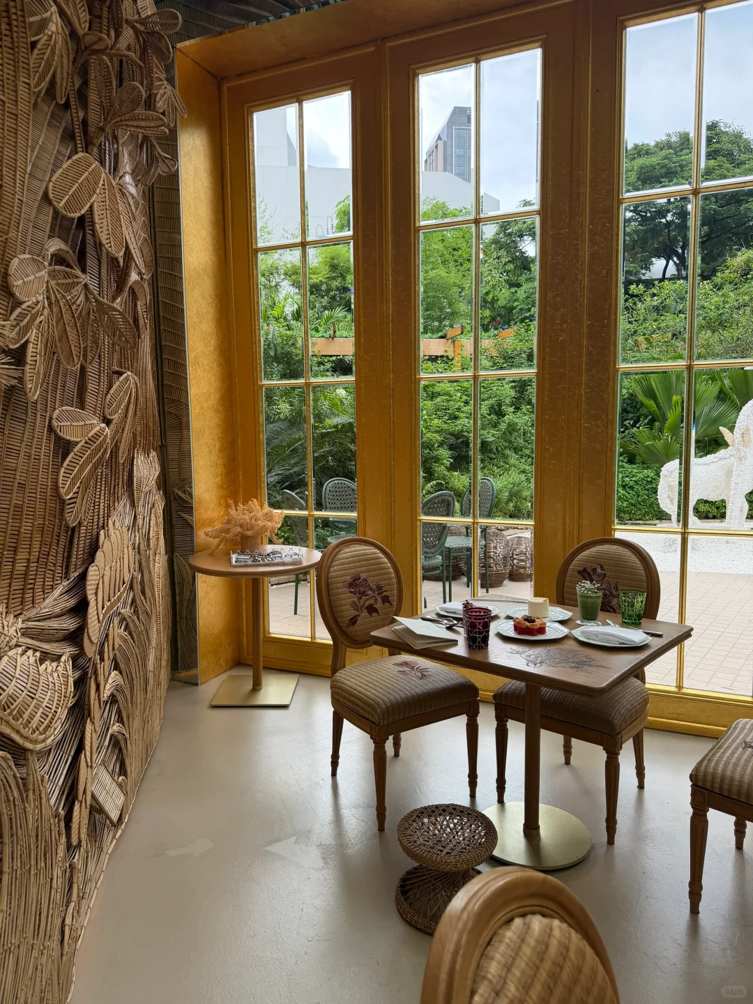 曼谷迪奥黄金屋｜一场鎏金与高定的绮梦✨