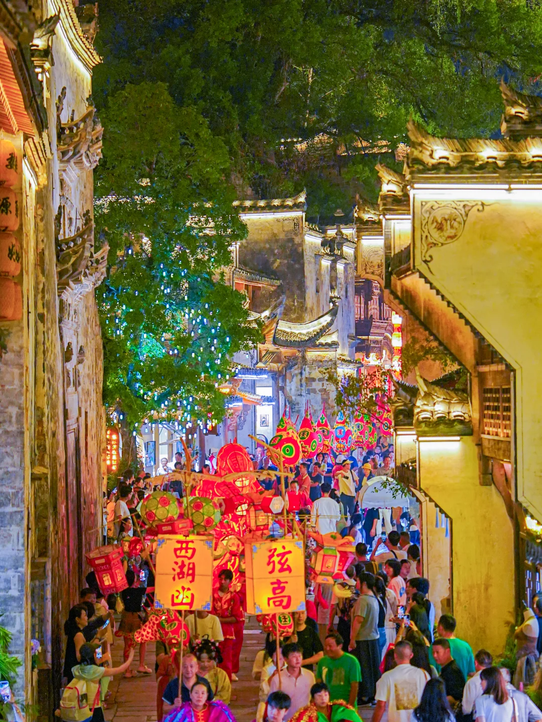 接下来的婺源，堪称国内旅游天花板‼️