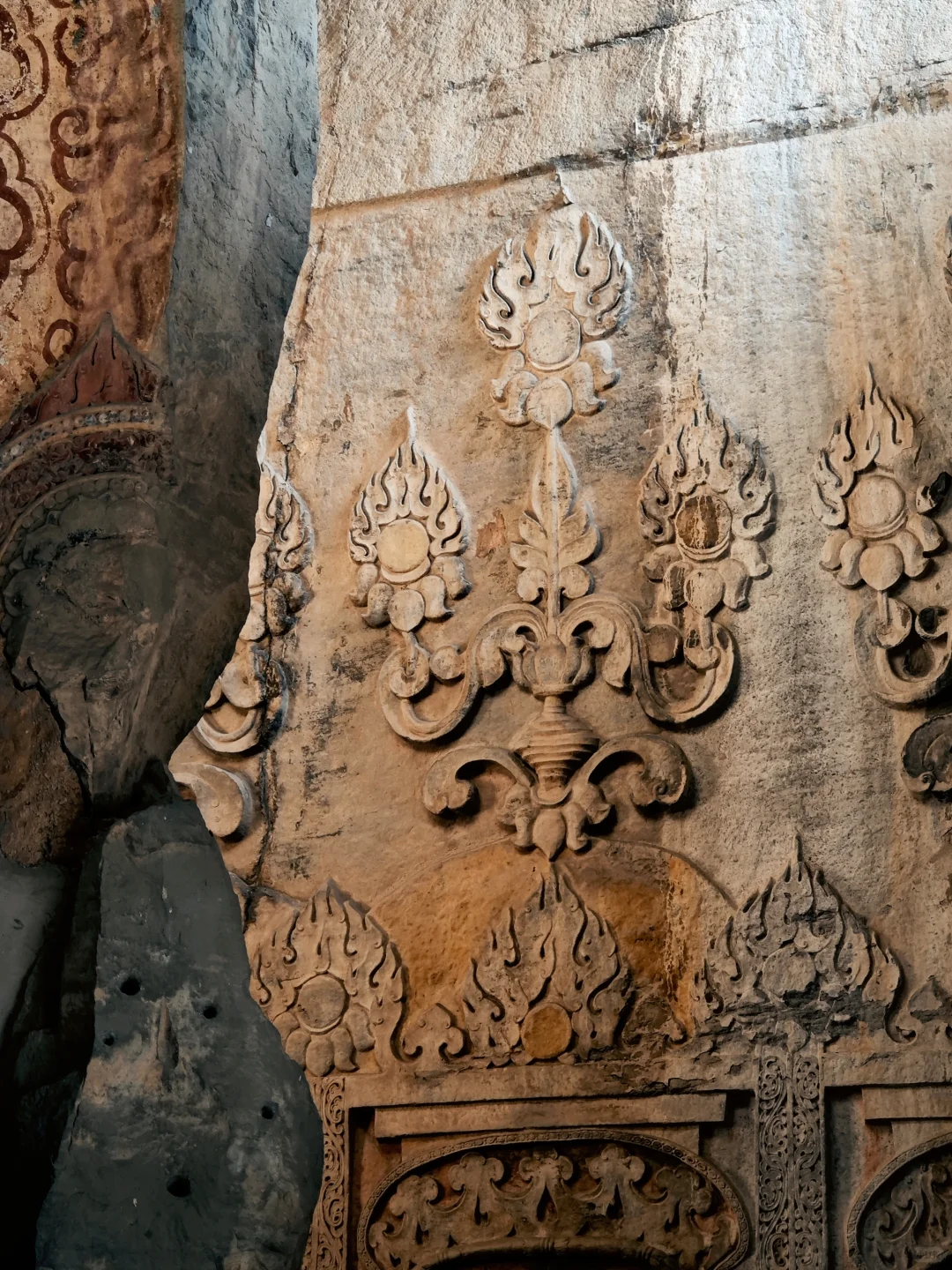 响堂山石窟 感受千年佛音 心痛文物流失