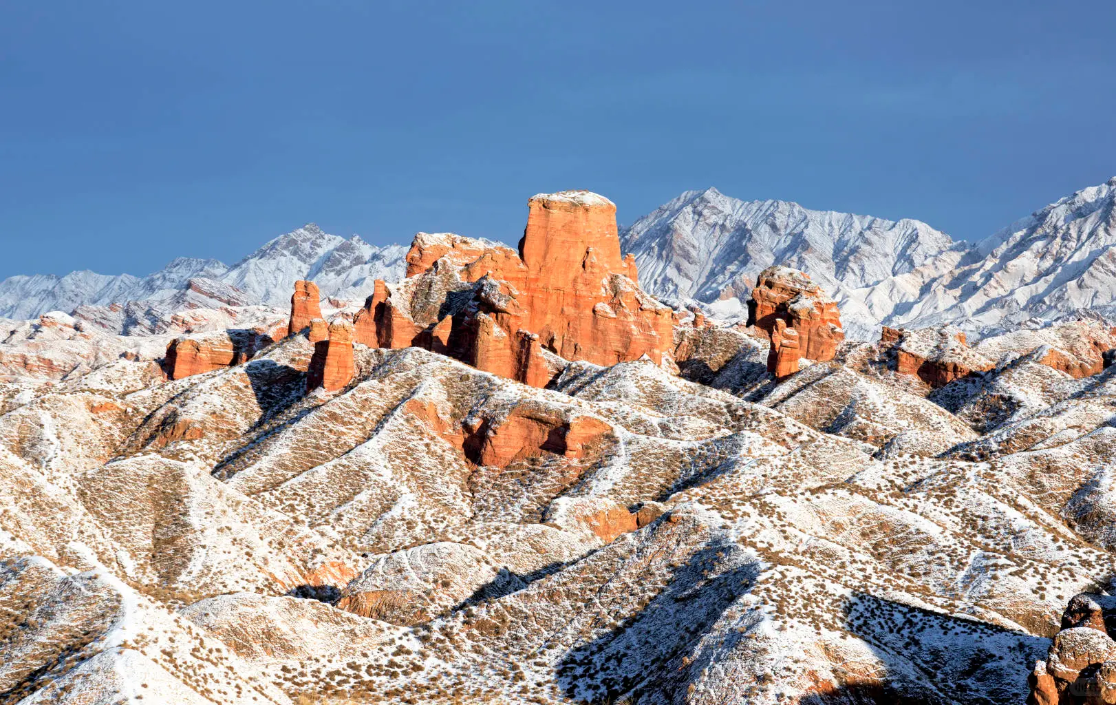 冰沟丹霞|初雪*暖阳