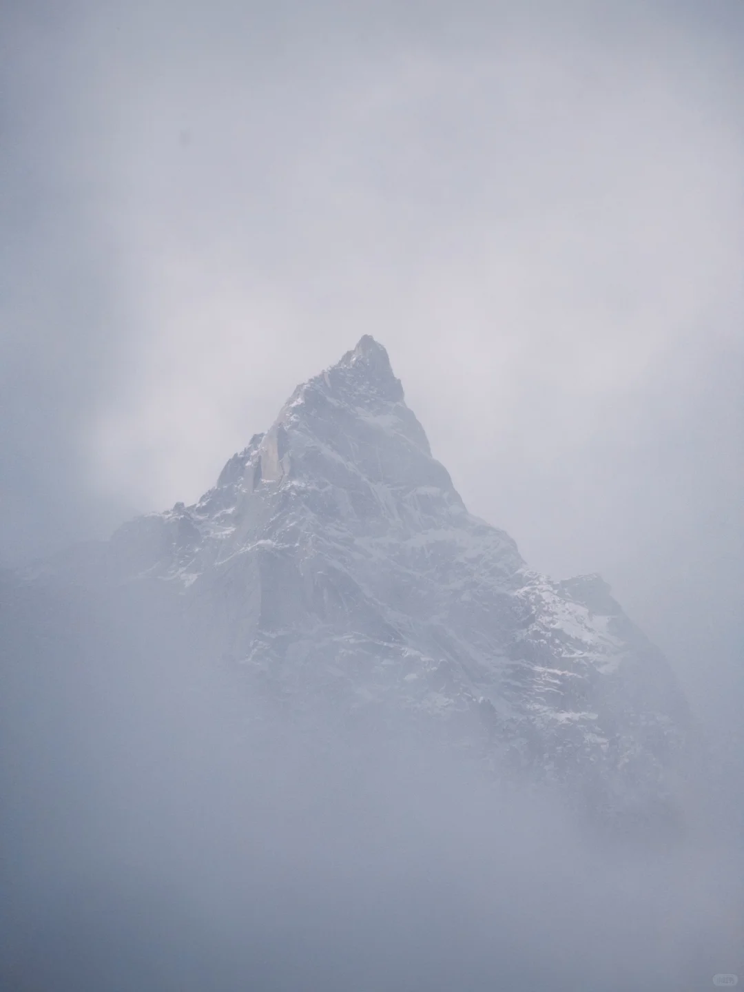 早晨的毕棚沟｜在燕子岩误入魔戒世界