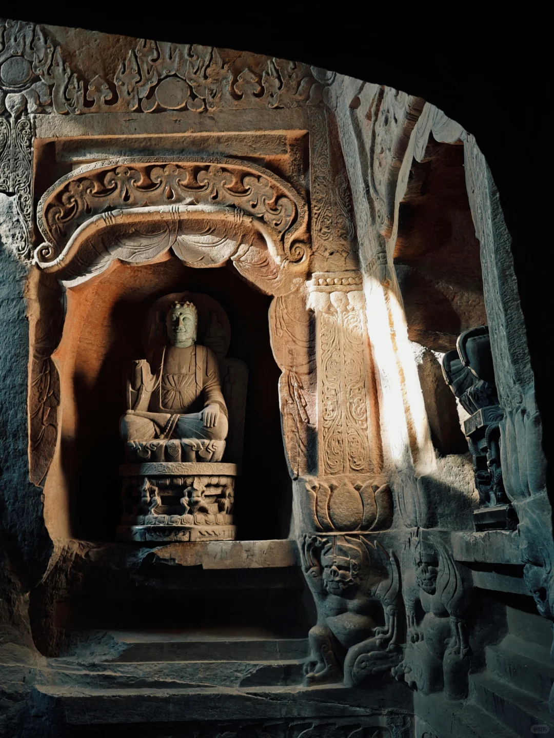 响堂山石窟 感受千年佛音 心痛文物流失