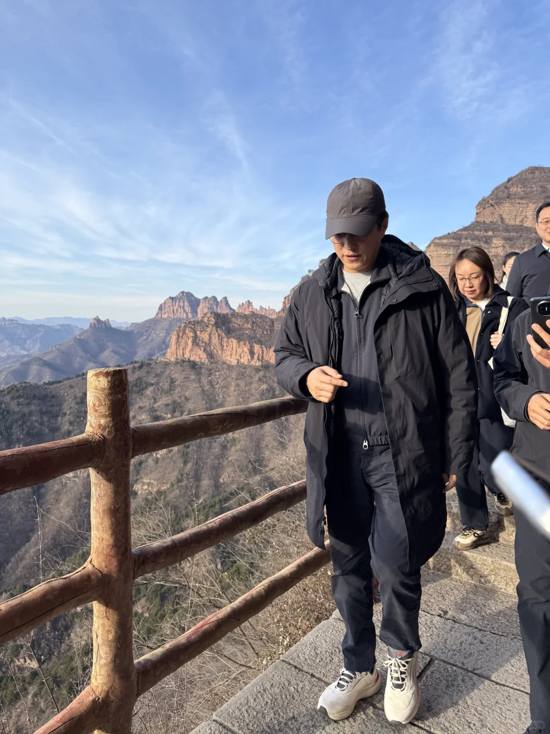 偶遇靳东！！！！！