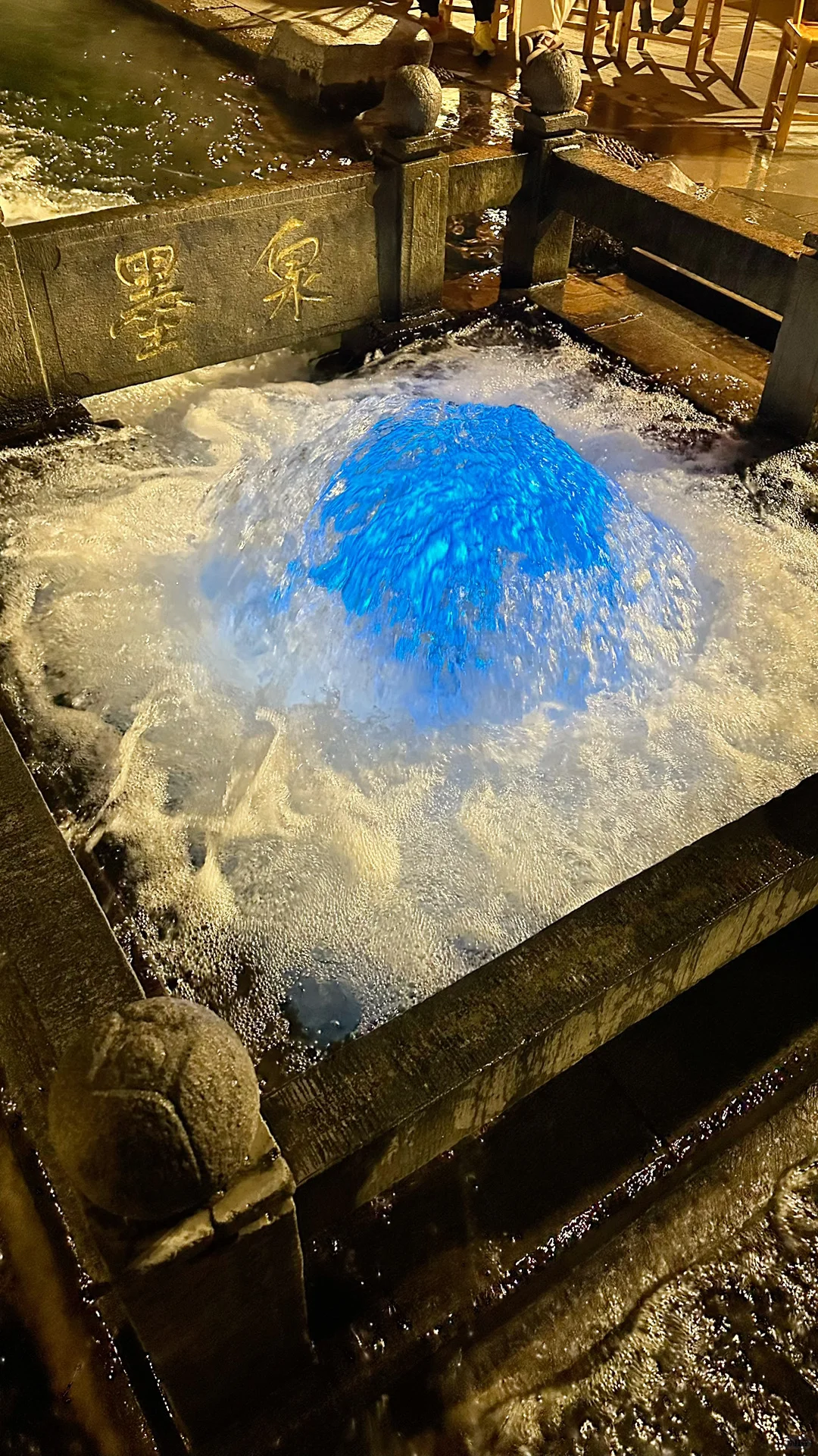 Live图的意义，济南泉水太有生命力了‼️