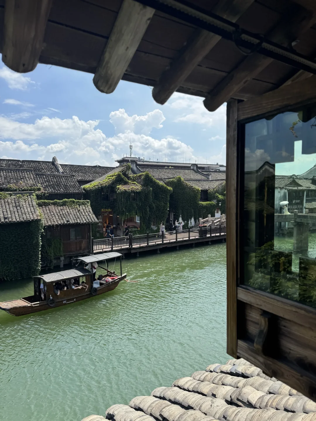 乌镇景区内!双人吃住玩船票门票555全包