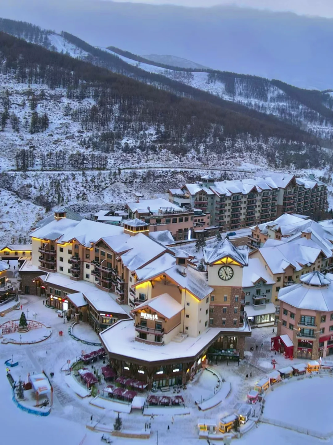 太舞滑雪全攻略！雪麓居四人两天一晚1496