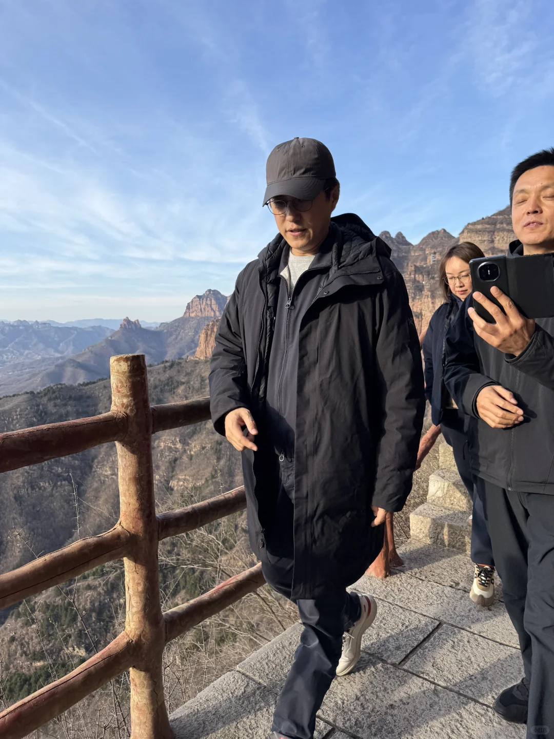 偶遇靳东！！！！！