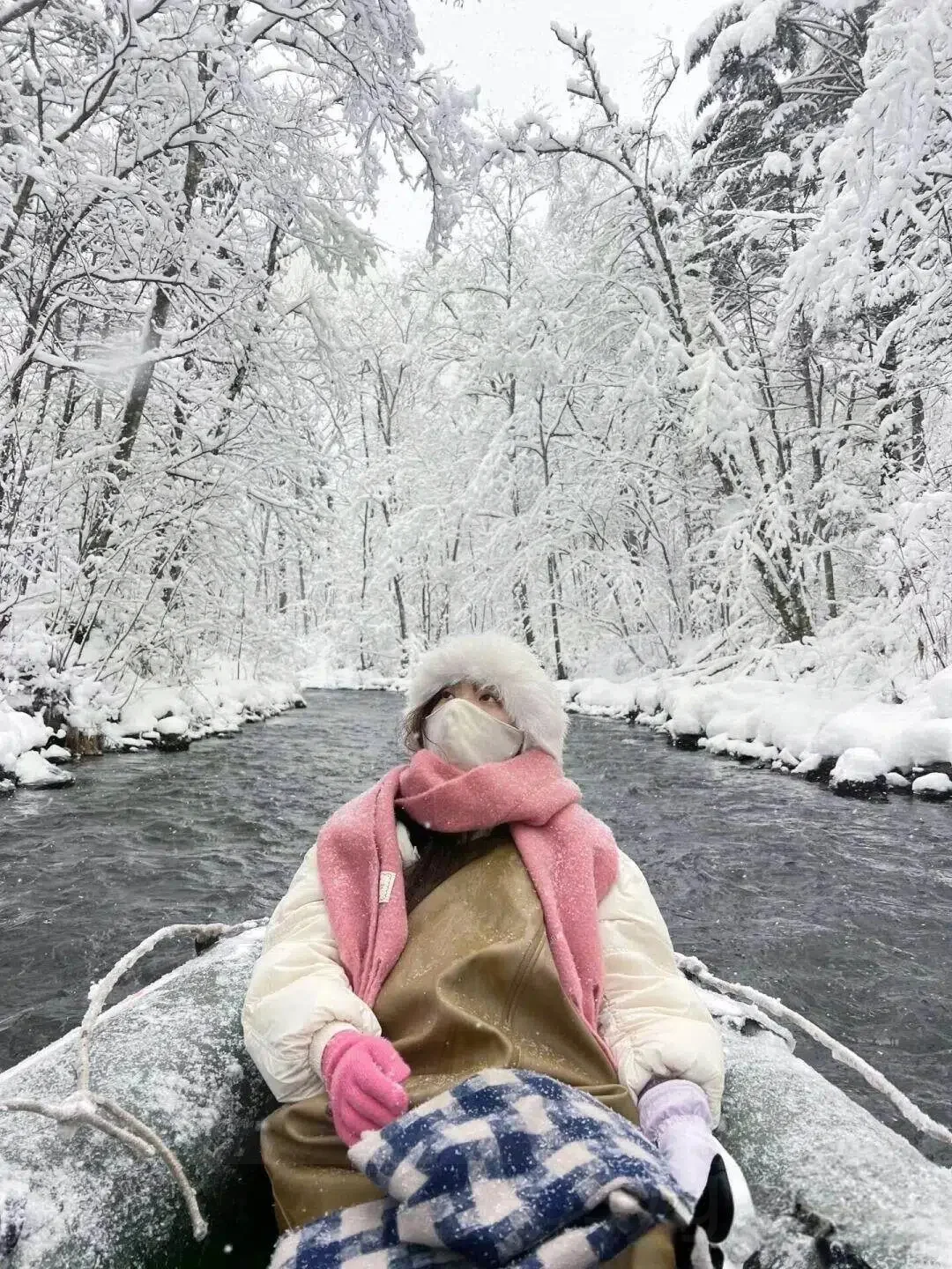 听劝 长白山雾凇漂流现状……
