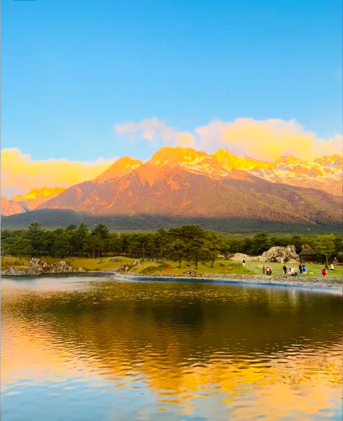 玉龙雪山攻略别看了！💰人均200+直接跟团