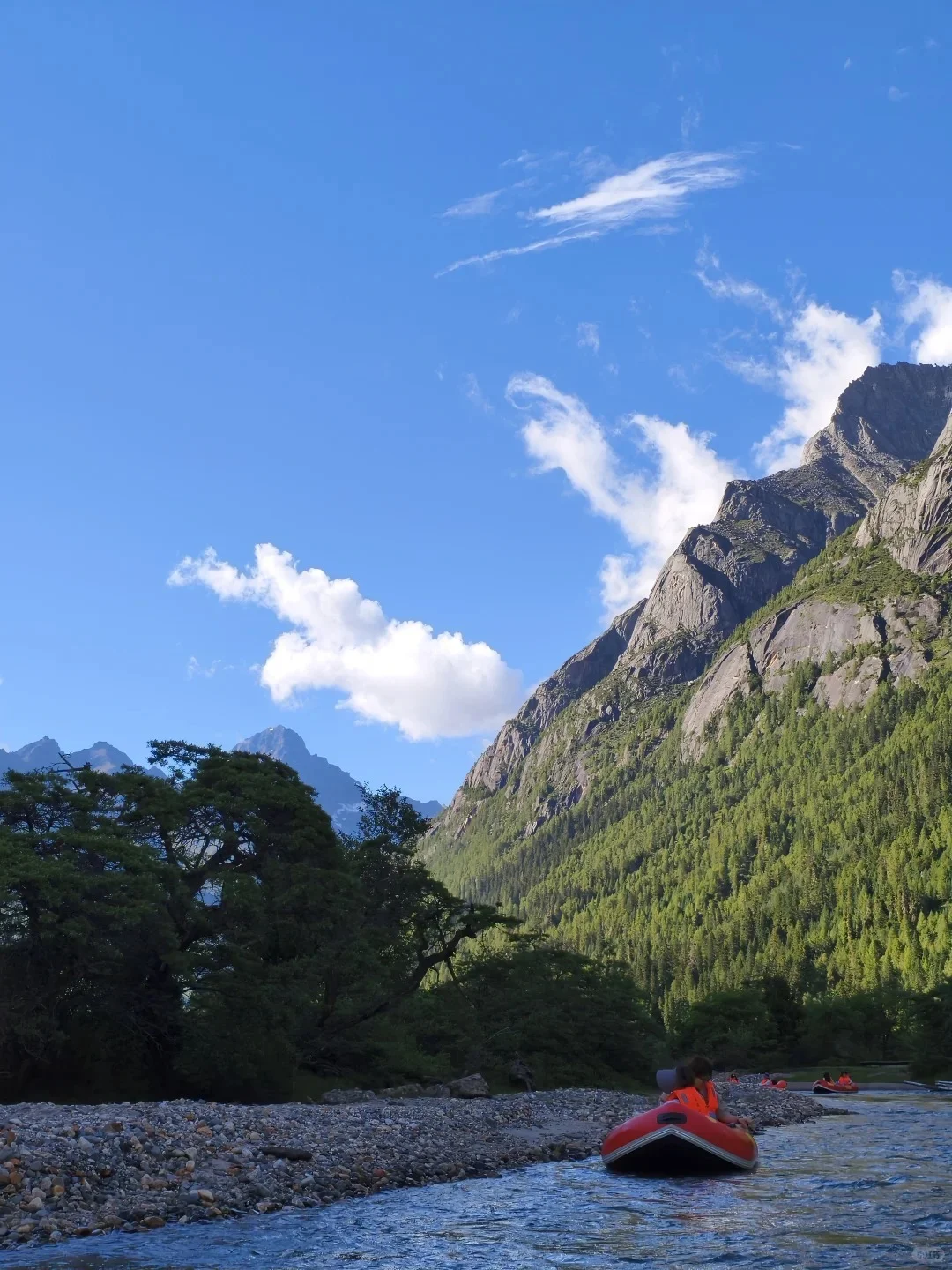 别抢氧气瓶！8月四姑娘山保命攻略”