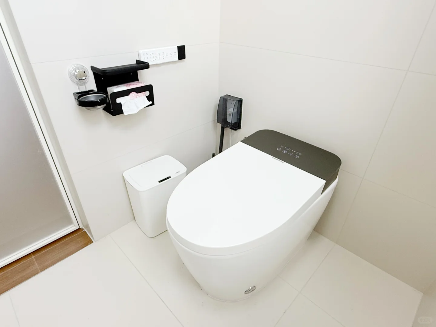 来开封玩的宝子们住我家吧，步行可达万岁山