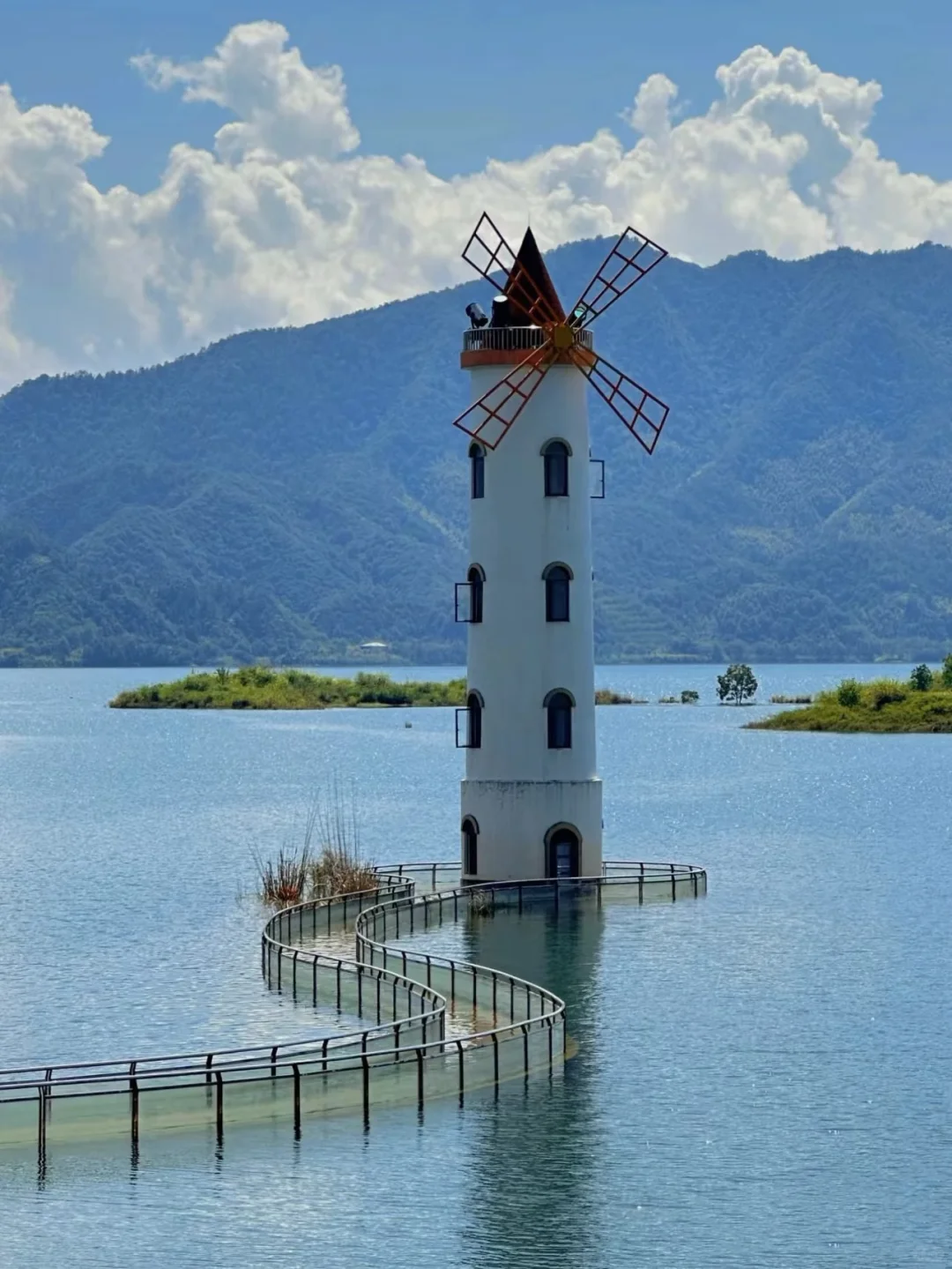 来一趟杭州吹一吹西湖的晚风