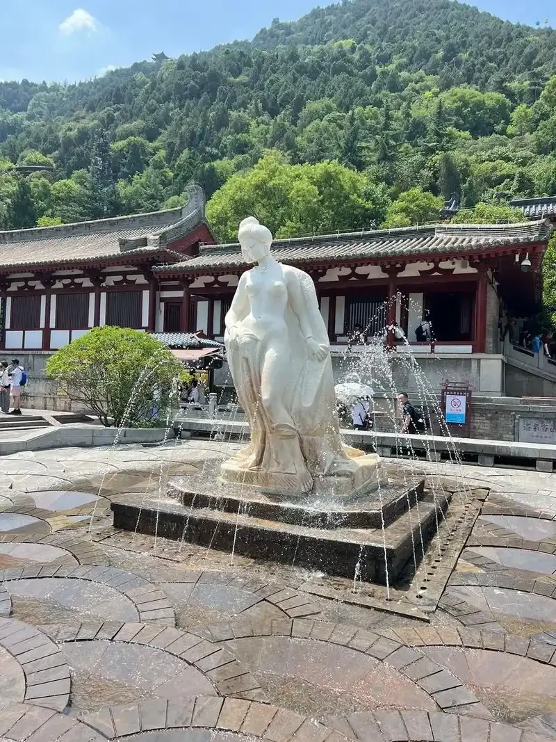 华清宫该怎么玩，一座华清宫半部中华史