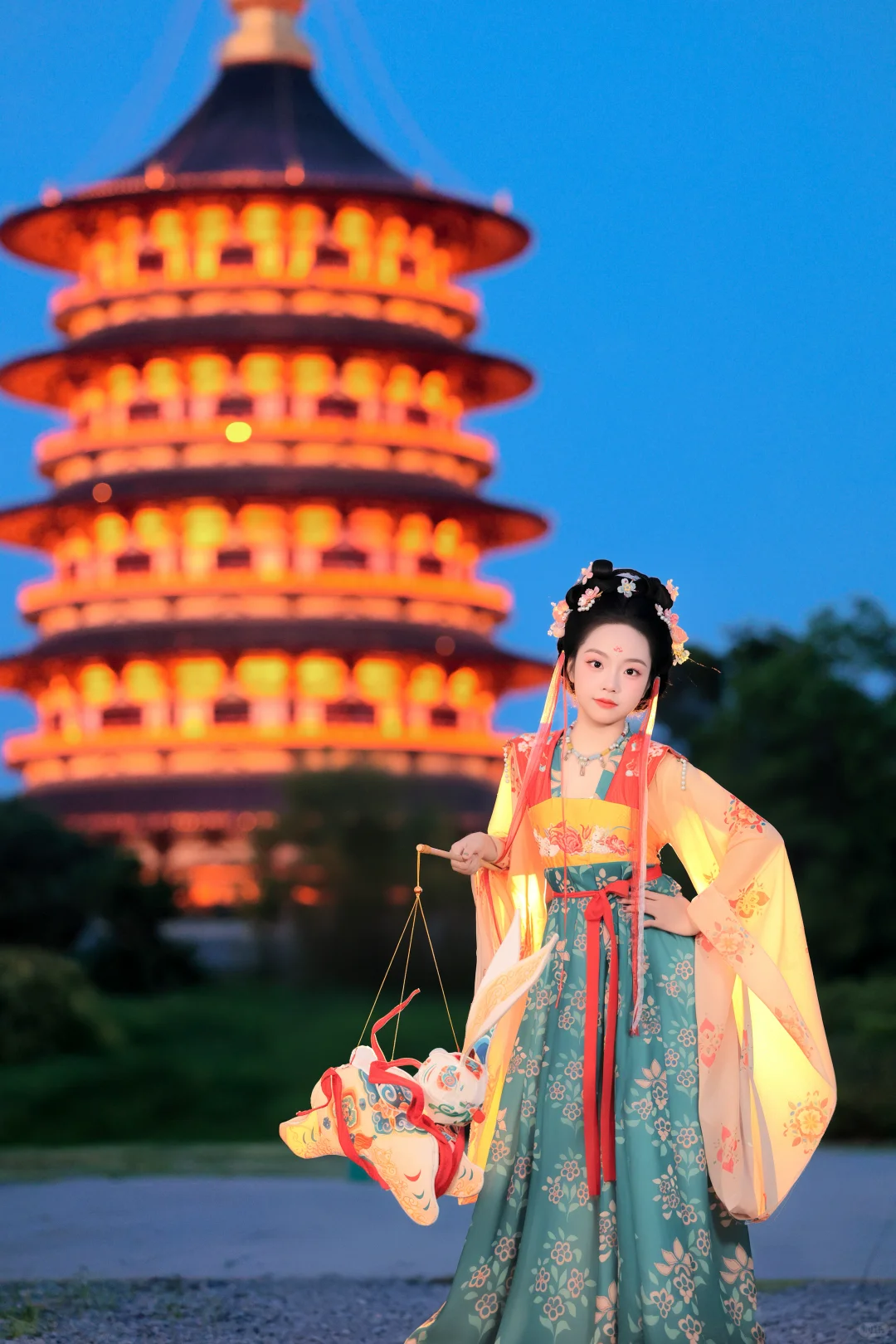 九洲池夜景、洛阳约拍丨九洲池约拍