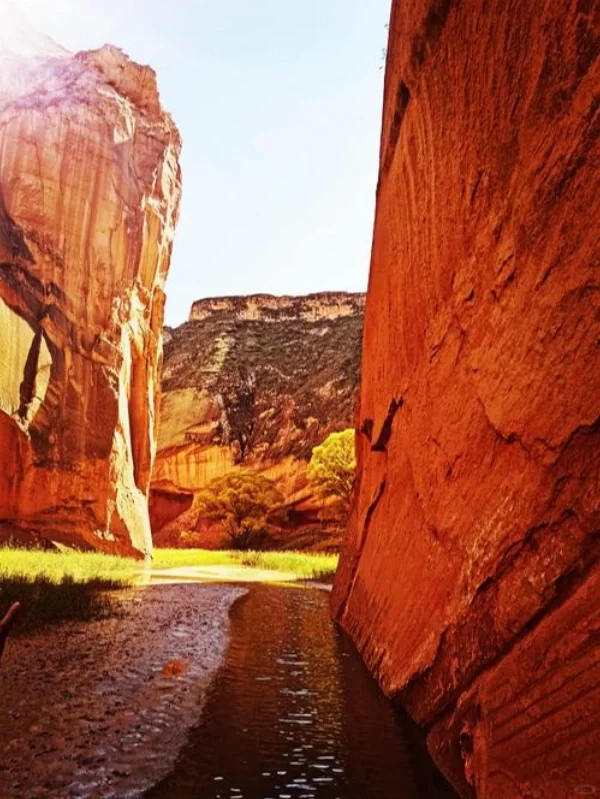 陕西榆林靖边波浪谷·统万城遗址龙城大峡谷