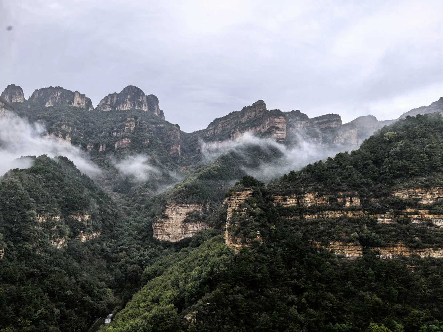 七步沟 | 雨后云雾是最好的滤镜