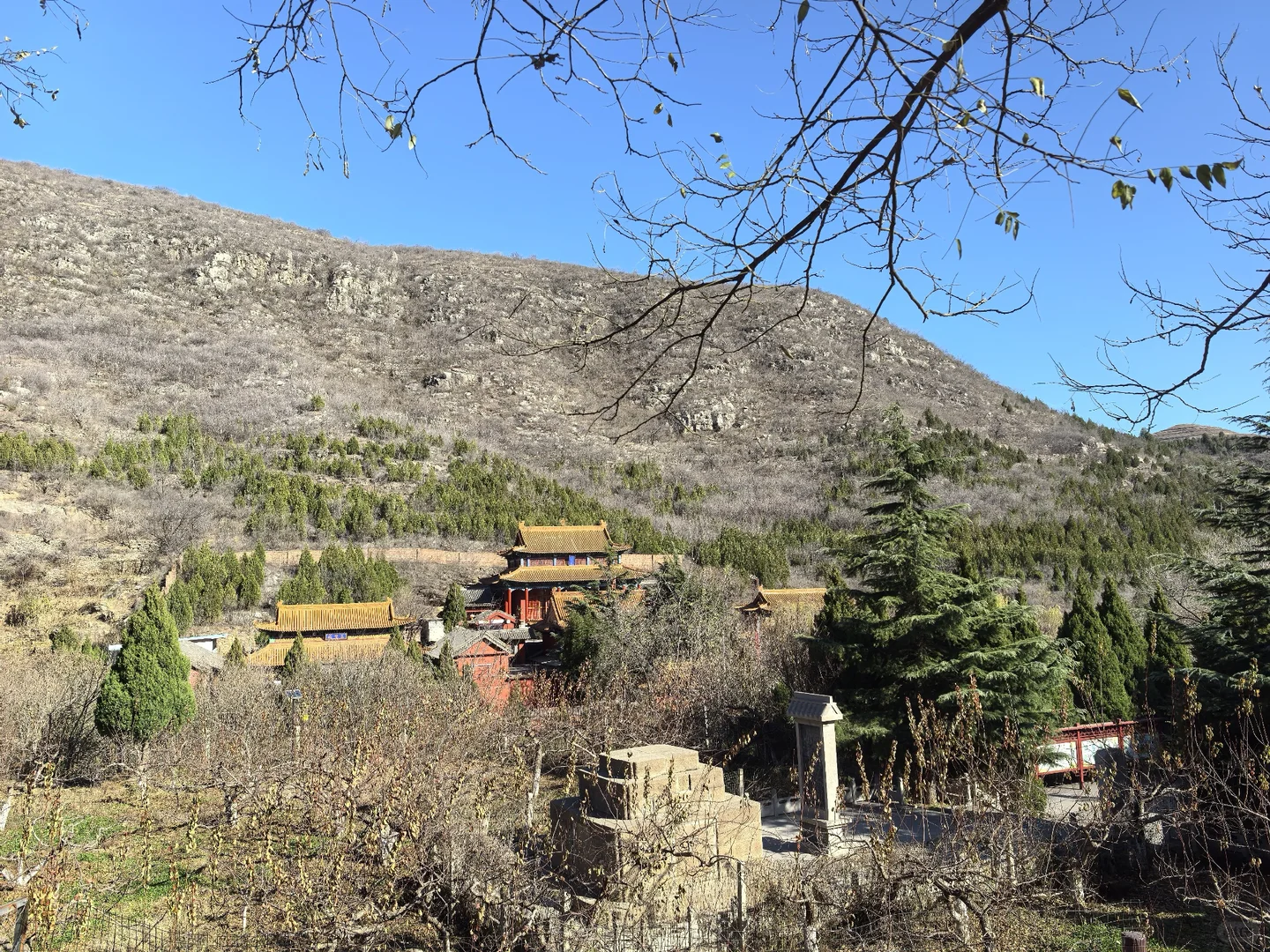 邯郸爬山：体验征服佛照山的一天