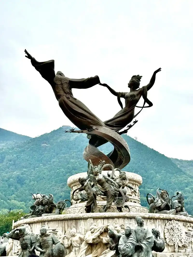 华清宫该怎么玩，一座华清宫半部中华史